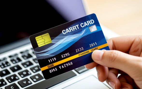 信用卡透支多久必须还上